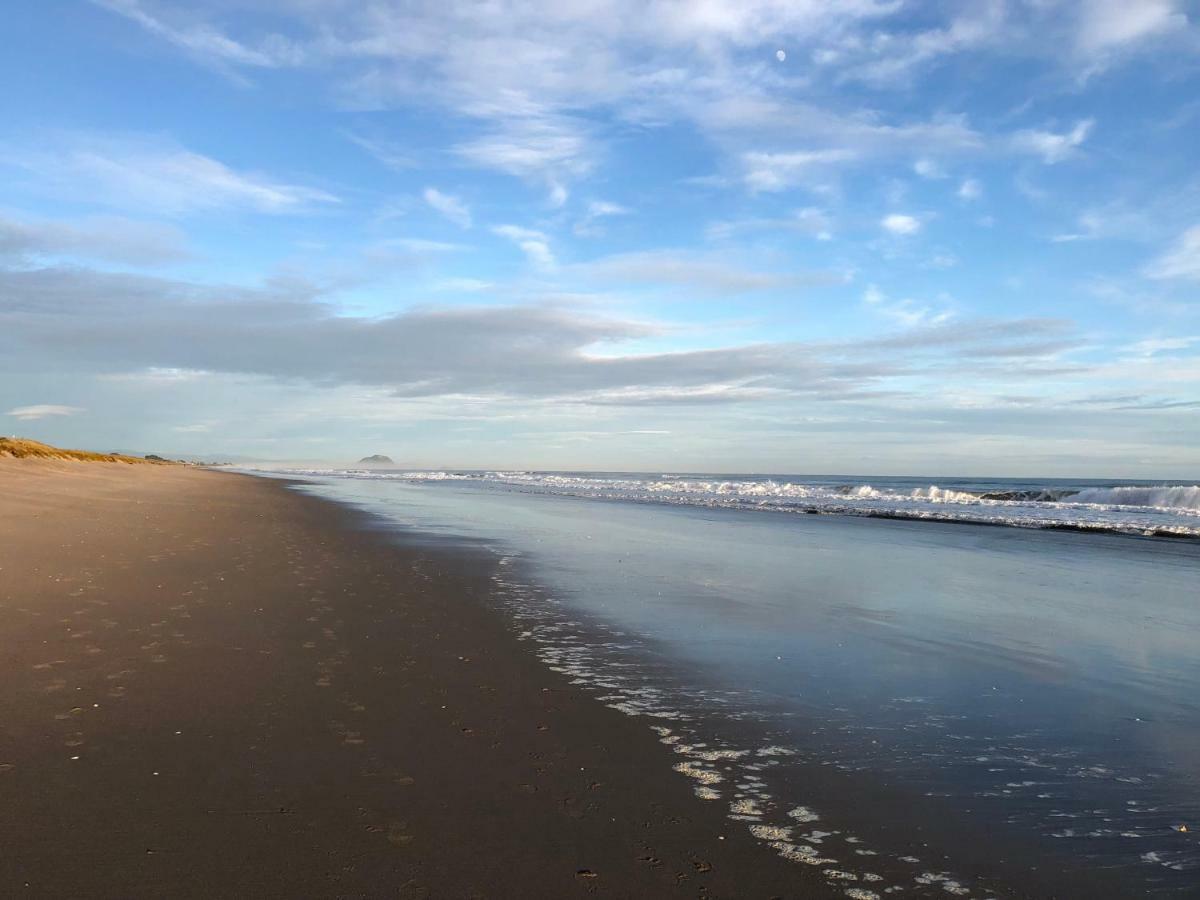 Private Papamoa Beach Paradise 외부 사진